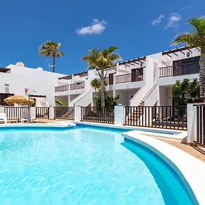 Lilas , Puerto del Carmen (Lanzarote) España